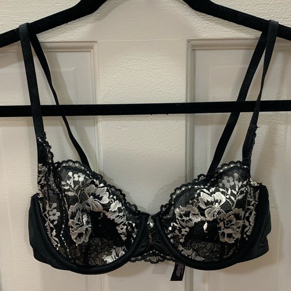 Victoria's Secret Other - VS Unlined Demi Bra
